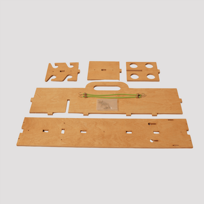 Mobilus meškerių stovas su rankena.  Mobilus meškerių dėklas skirtas 4 vnt. meškerėms.