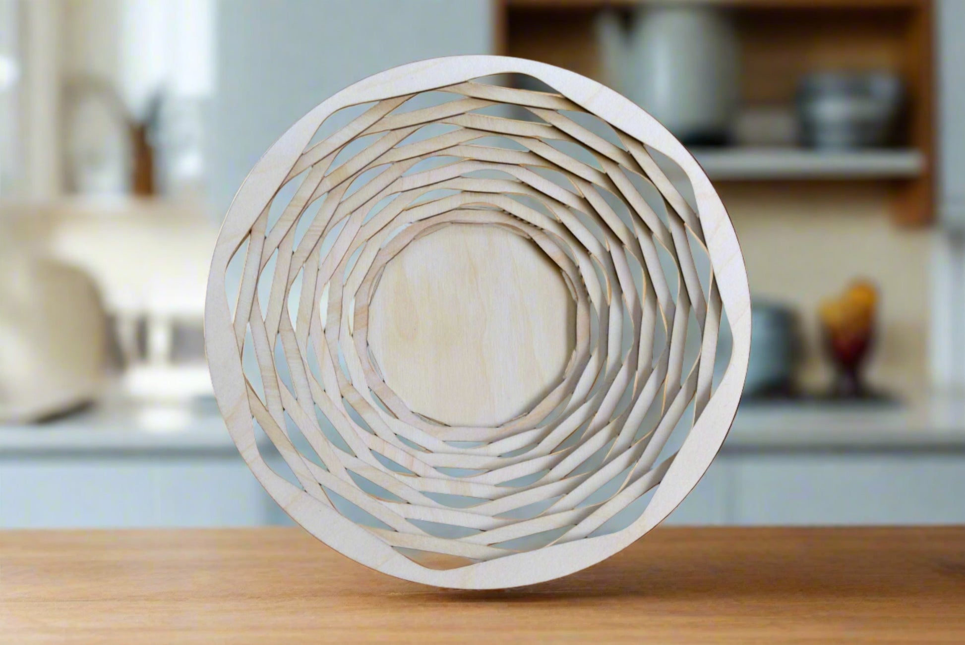 Medinis krepšelis daržovėms, vaisiams, saldumynams. Beržo fanera, pjovimas lazeriu.