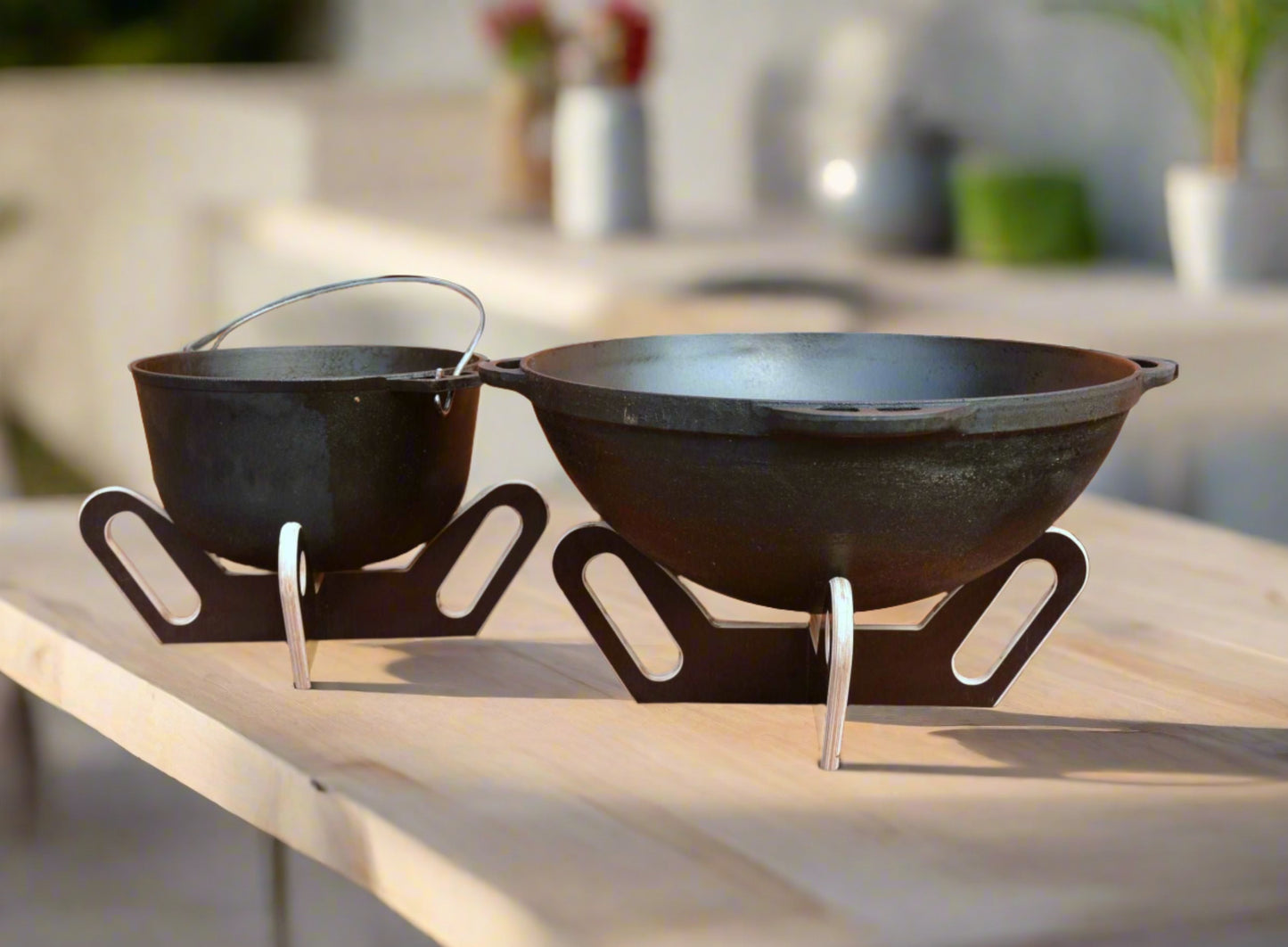 Universalus 5-16 litrų puodo, kazano stovas, padėklas, laikiklis.