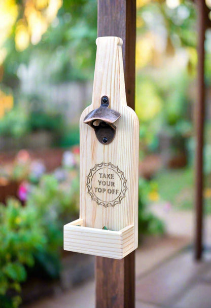 Pakabinamas alaus atidarytuvas su kamštelių gaudykle