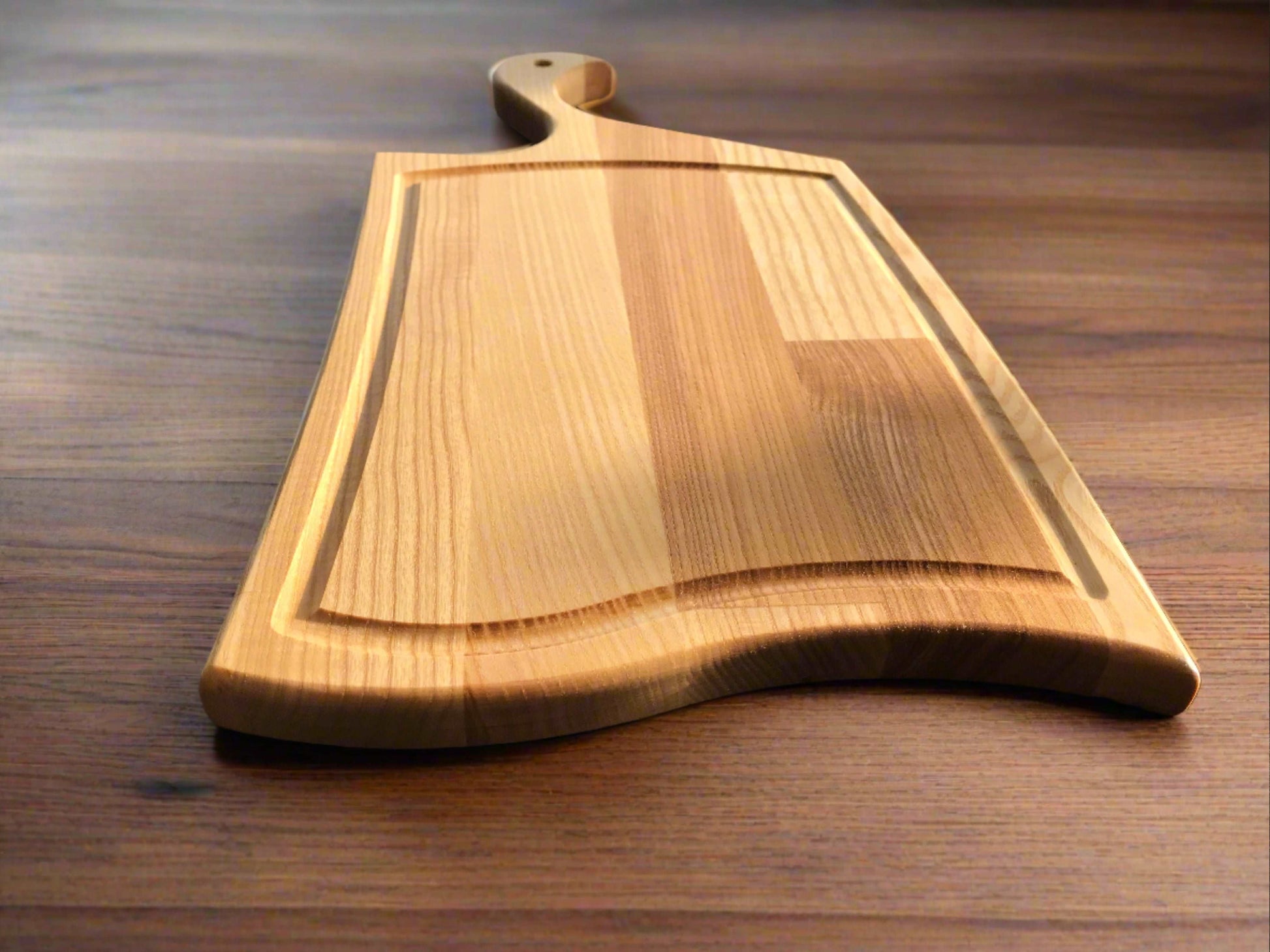 Medinė pjaustymo lentelė  40 cm x 22 cm x 2 cm - klijuotas uosis