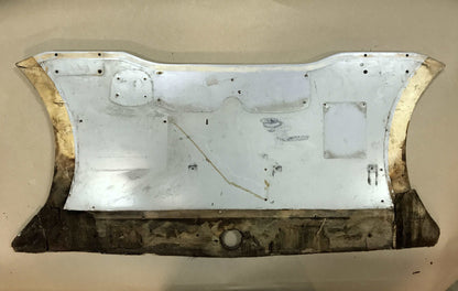 Pripučiamos valties transas iš jūrinės faneros. Gaminame, pagal kliento poreikį.