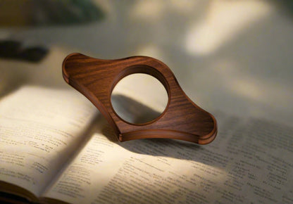 Book Page Holder for book reading. Accessories gifts for readers, book lovers, bookworm gifts. CNC digital files: svg, dxf, STL, G code.